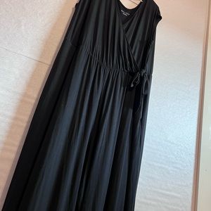 Ava & Viv Jumpsuit Faux Wrap in Black! NWT